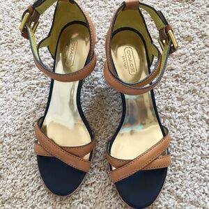 Coach Coretta sandals Size8